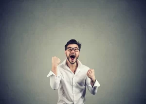 MILLENIALS ESTÃO MAIS ENTUSIASMADOS COM O USO DA IA GENERATIVA NO TRABALHO DO QUE GERAÇÃO Z, APONTA ESTUDO 06/09/2024